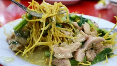 mie titi makassar