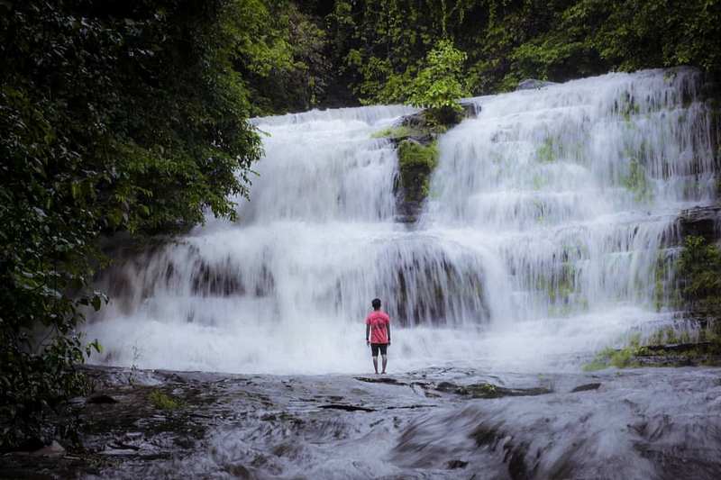 Air terjun Sarang Burung Binuang,Balusu,Kabupaten Barru