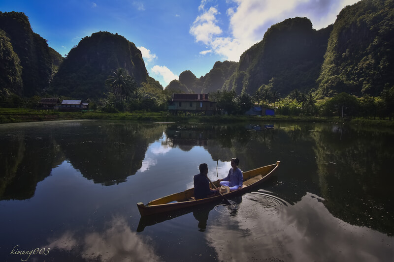 sungai pute di geo park maros pangkep