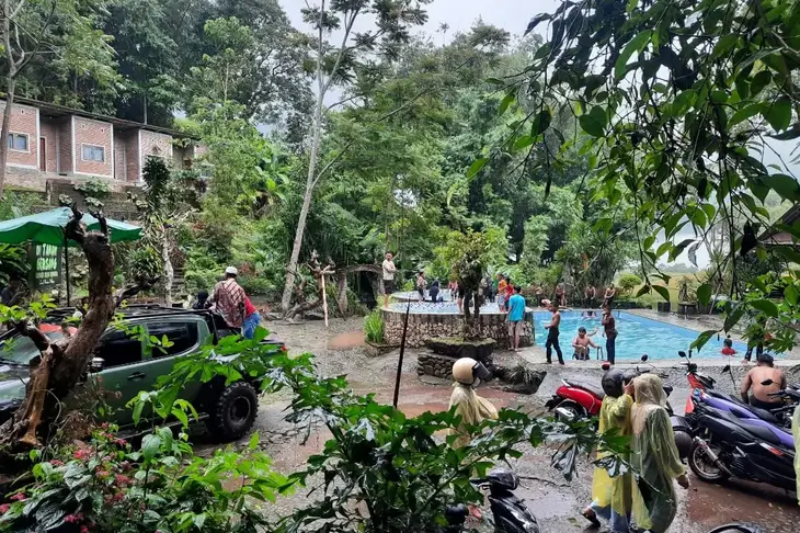 KISAH RIDWAN NOJENG