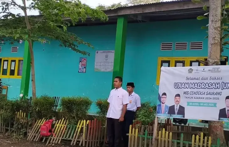 inspirasi muhammad rais sekolah gratis